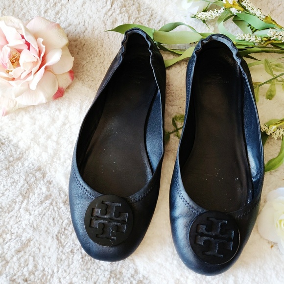 Tory Burch Shoes - Tory Burch Logo Ballet Flats